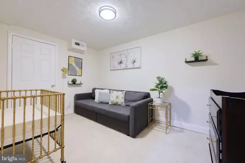 Bedroom - 8100 Saint David Ct, Springfield, VA 22153 photo 4 of 11