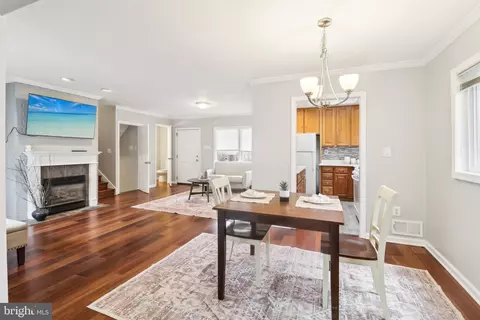 7102 Catlett St, Springfield, VA 22151 photo 12