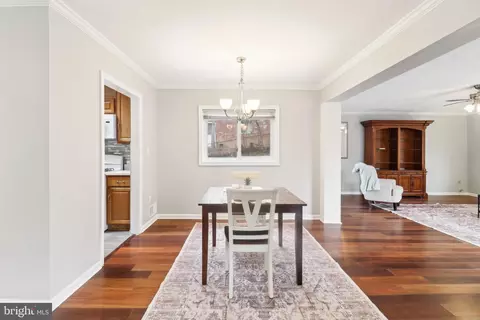 7102 Catlett St, Springfield, VA 22151 photo 13