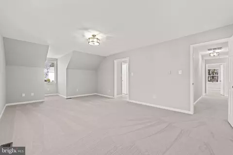 6725 Passageway Pl, Burke, VA 22015 photo 21