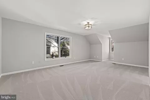 6725 Passageway Pl, Burke, VA 22015 photo 20