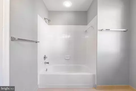 6725 Passageway Pl, Burke, VA 22015 photo 29