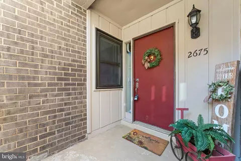 2675 Glengyle Dr #38, Vienna, VA 22180