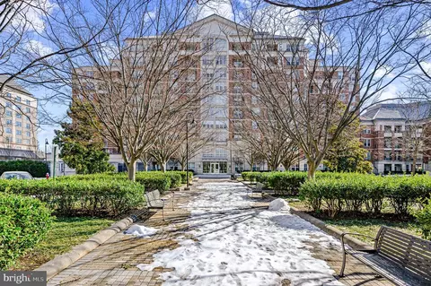 11760 Sunrise Valley Dr #513, Reston, VA 20191