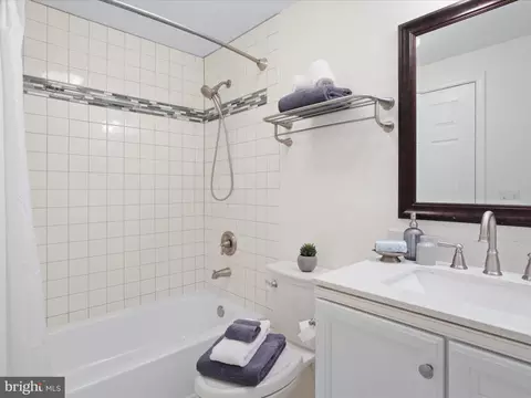 11758 Bayfield Ct, Reston, VA 20194 photo 21