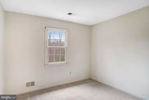 10708 Midsummer Dr, Reston, VA 20191 photo 24