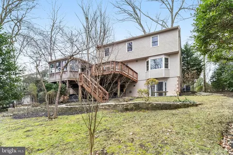 10708 Midsummer Dr, Reston, VA 20191 photo 35