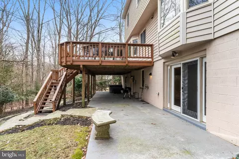 10708 Midsummer Dr, Reston, VA 20191 photo 34