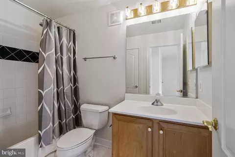1646 Colonial Hills Dr, Mclean, VA 22102 photo 29