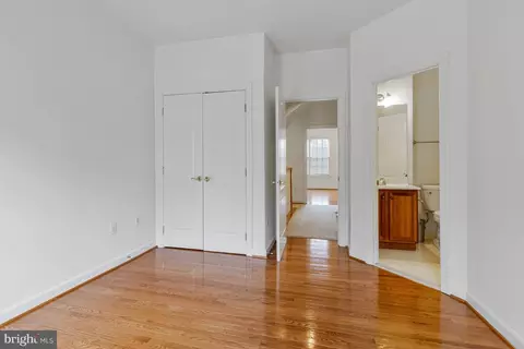 1646 Colonial Hills Dr, Mclean, VA 22102 photo 24