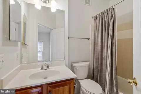 1646 Colonial Hills Dr, Mclean, VA 22102 photo 25