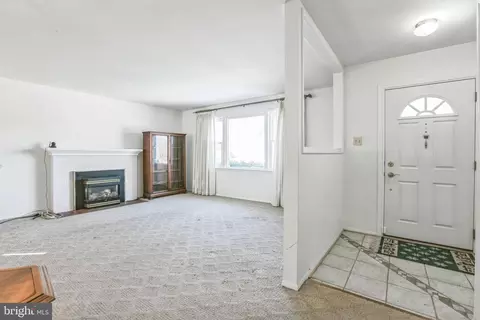 6803 Galax Ct, Springfield, VA 22151 photo 7