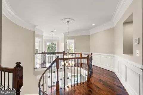 Entry Way - 7534 Red Hill Dr, Springfield, VA 22153 photo 10 of 14