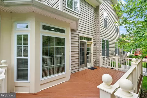 Exterior - 7534 Red Hill Dr, Springfield, VA 22153 photo 5 of 10