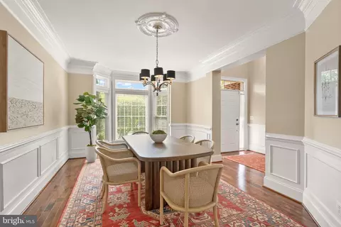 Dining - 7534 Red Hill Dr, Springfield, VA 22153 photo 1 of 3