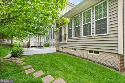 Exterior - 7534 Red Hill Dr, Springfield, VA 22153 photo 9 of 10