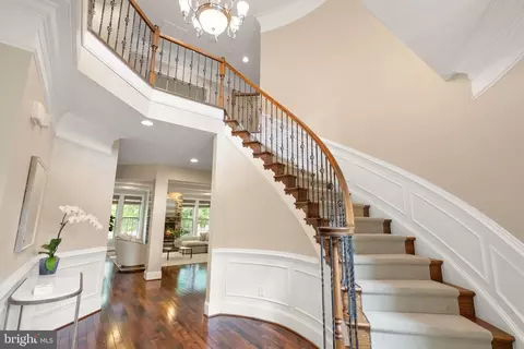 Entry Way - 7534 Red Hill Dr, Springfield, VA 22153 photo 8 of 14