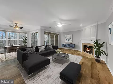 9286 Cardinal Forest Ln #D, Lorton, VA 22079