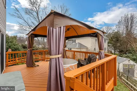 Exterior - 6120 Windward Dr, Burke, VA 22015 photo 8 of 19