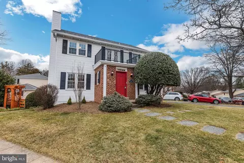 Exterior - 6120 Windward Dr, Burke, VA 22015 photo 3 of 19
