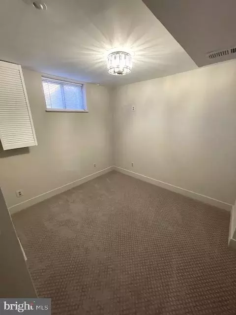 6842 Clowser Ct, Springfield, VA 22150 photo 32