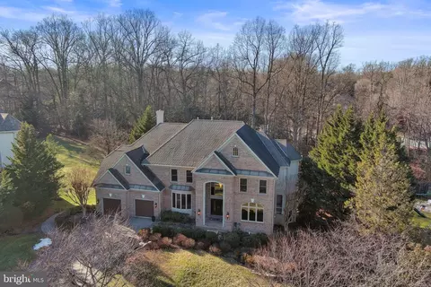 11304 Stones Throw Dr, Reston, VA 20194