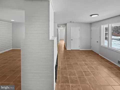 5503 Inverchapel Rd, Springfield, VA 22151 photo 22
