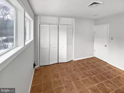 5503 Inverchapel Rd, Springfield, VA 22151 photo 30