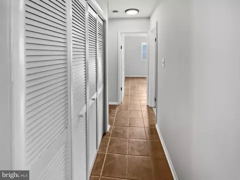 5503 Inverchapel Rd, Springfield, VA 22151 photo 23