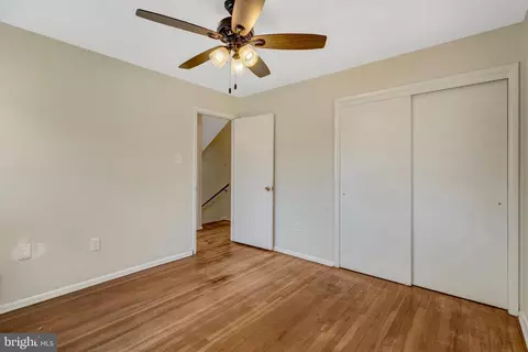 Bedroom - 5503 Hinton St, Springfield, VA 22151 photo 2 of 5