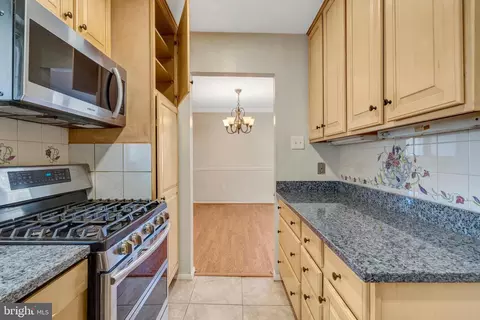 Kitchen - 5503 Hinton St, Springfield, VA 22151 photo 3 of 3