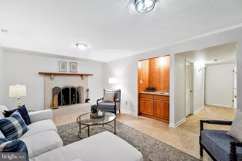 7346 Eldorado St, Mclean, VA 22102 photo 13