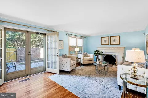 7346 Eldorado St, Mclean, VA 22102 photo 9