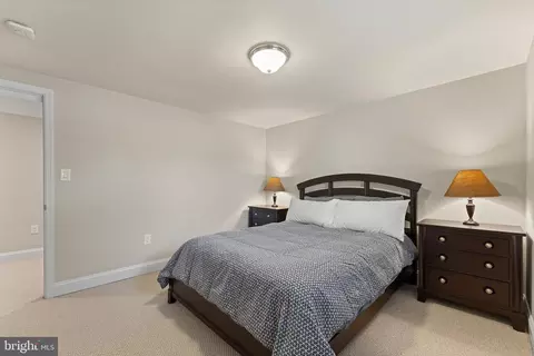 Bedroom - 6408 Zekan Ln, Springfield, VA 22150 photo 6 of 7