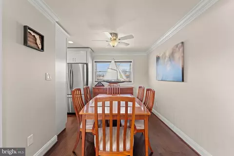 Dining - 6408 Zekan Ln, Springfield, VA 22150 photo 2 of 3