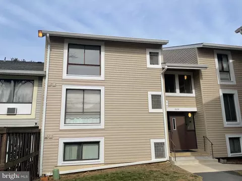 8604 E Village Way #04/8604E, Alexandria, VA 22309