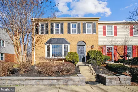 5833 Banning Pl, Burke, VA 22015