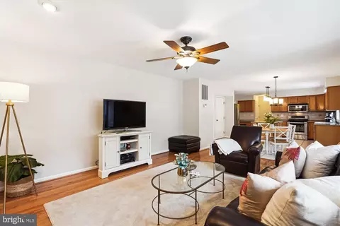 6848 Tiddle Way, Lorton, VA 22079 photo 7