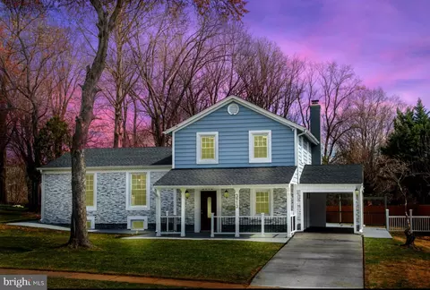 3913 Oak Hill Dr, Annandale, VA 22003