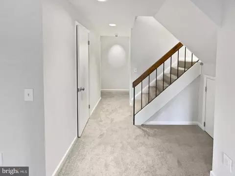 11736 Decade Ct, Reston, VA 20191 photo 13