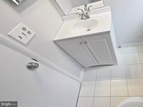 11736 Decade Ct, Reston, VA 20191 photo 53