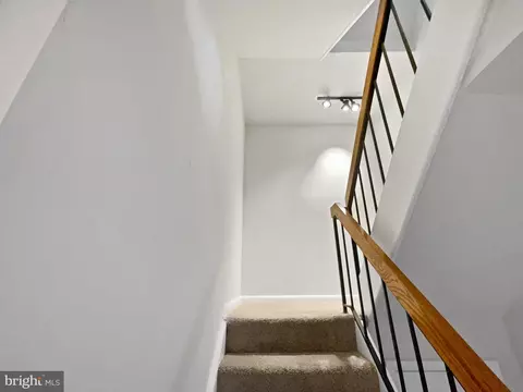 11736 Decade Ct, Reston, VA 20191 photo 19