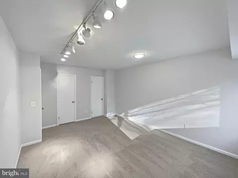 11736 Decade Ct, Reston, VA 20191 photo 47