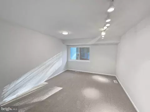 11736 Decade Ct, Reston, VA 20191 photo 46