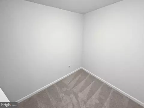 11736 Decade Ct, Reston, VA 20191 photo 17