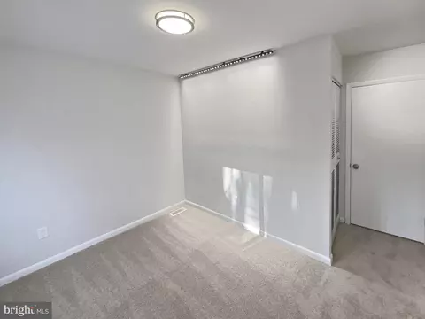 11736 Decade Ct, Reston, VA 20191 photo 43