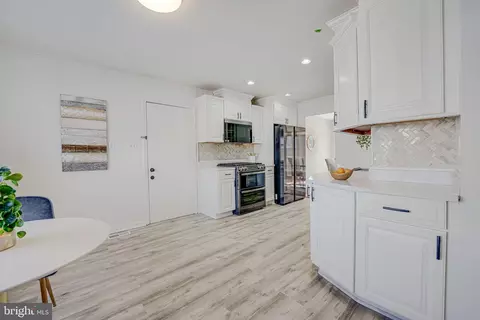 7829 Richfield Rd, Springfield, VA 22153 photo 12