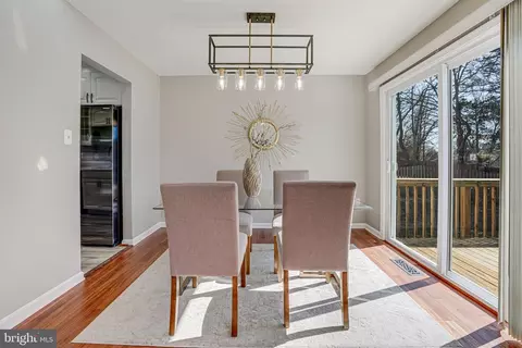 7829 Richfield Rd, Springfield, VA 22153 photo 9