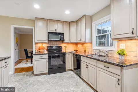 Kitchen - 2361 Gallant Fox Ct, Reston, VA 20191 photo 2 of 3