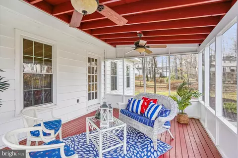 Exterior - 2361 Gallant Fox Ct, Reston, VA 20191 photo 7 of 7